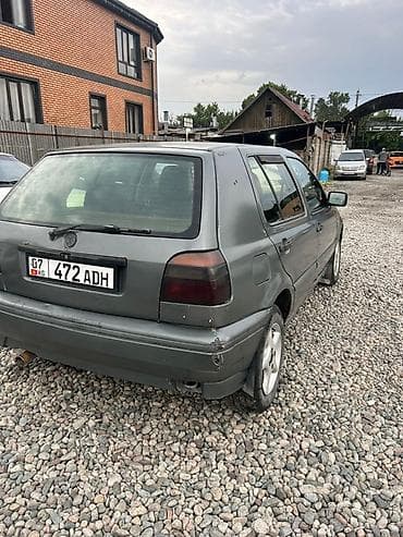 на голф: Volkswagen Golf: 1994 г., 1.8 л, Механика, Бензин, Хэтчбэк — 6
