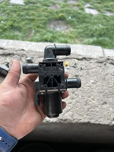 Клапан/электроклапан системы охлаждения (управления потоком ОЖ)