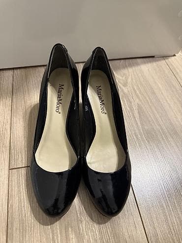 Туфли, 38, Maria Moro, Б/у, цвет - Черный, Самовывоз