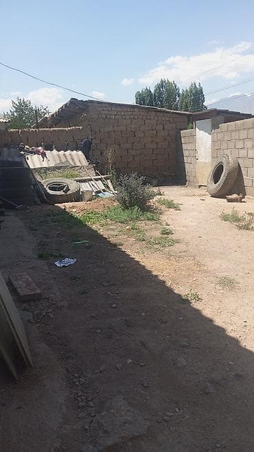 эшик б у: Нарын облас жумгал району чаек айылында үй сатылат 4 бөлмө сарай жаңы — 10