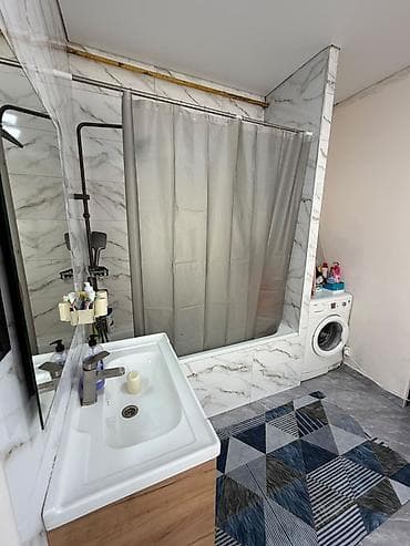 Кыймылсыз мүлк: 🏡 Продаётся уютный дом в жилмассиве Алтын Ордо! 📍 Отличное — 5
