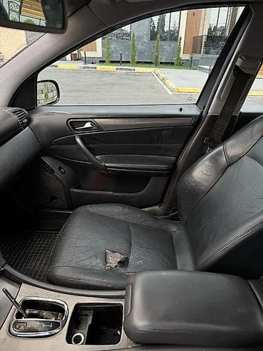 Mercedes-Benz C-Class: 2000 г., 3.2 л, Автомат, Бензин, Седан — 8