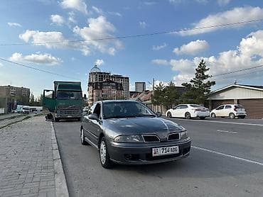 Mitsubishi Carisma: 2003 г., 1.6 л, Автомат, Бензин, Седан