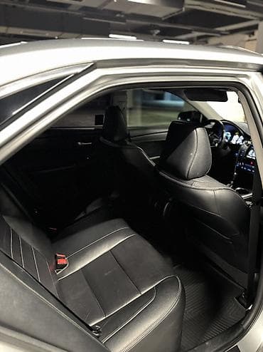 Toyota Camry: 2016 г., 2.5 л, Автомат, Гибрид, Седан — 8