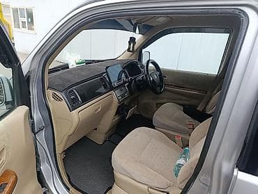 b class: Honda Stepwgn: 2004 г., 2 л, Автомат, Бензин, Минивэн — 5