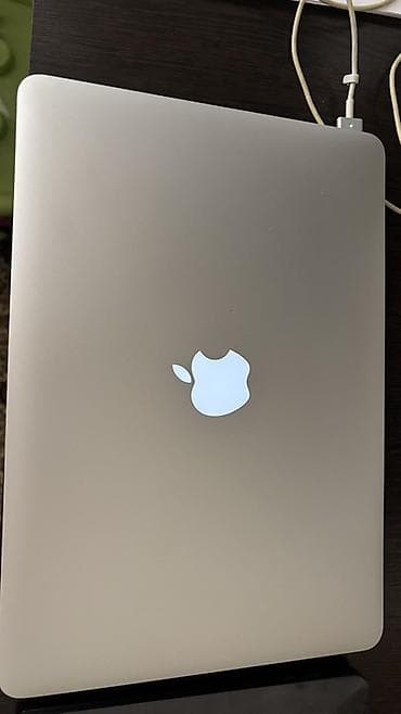 iphone13pro max: MacBook Air 13" (A1466) 2016 год— тонкий и лёгкий алюминиевый ноутбук — 1