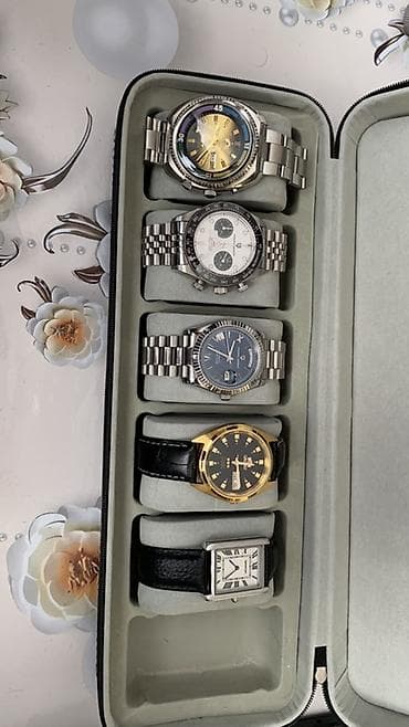 золотые часы бу: Коллекция наручных часов (5 штук) в футляре Состав набора: - Orient — 1