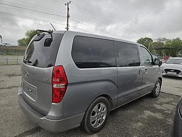 step wgn: Hyundai Starex: 2019 г., 2.5 л, Автомат, Дизель, Минивэн — 3