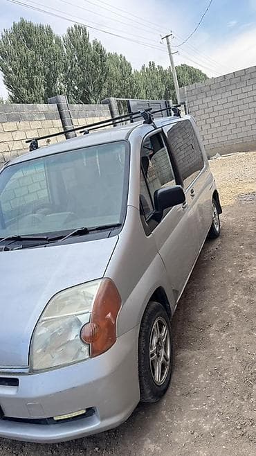 2005: Honda Mobilio: 2005 г., Минивэн — 2