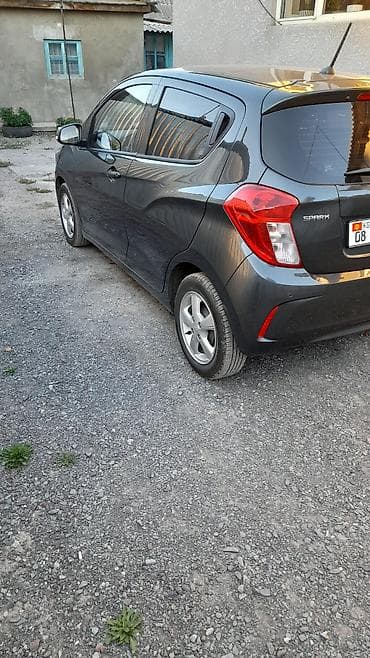 Унаа: Chevrolet Spark: 2017 г., 1 л, Автомат, Бензин, Хетчбек — 3