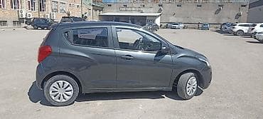 mercedes benz e class 212: Chevrolet Spark: 2016 г., 0.1 л, Автомат, Бензин, Хэтчбэк — 2