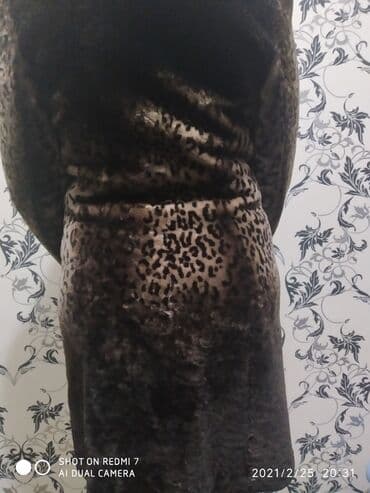 мутоновые шубы: Шуба мутон, натуралка, состояние отличное. Носилась мало и аккуратно — 4