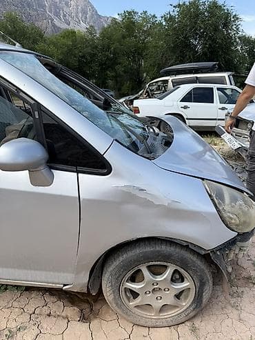 step: Разбор на запчасти — Honda Fit 
10~регион
Был на ходу до аварии — 5