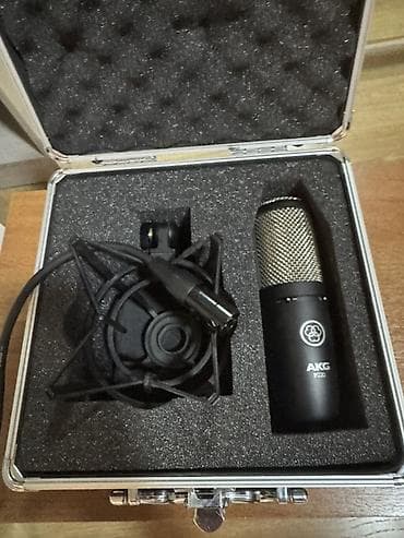 музыкальный мобиль: Конденсаторный студийный микрофон AKG P220 в фирменном кейсе — 2