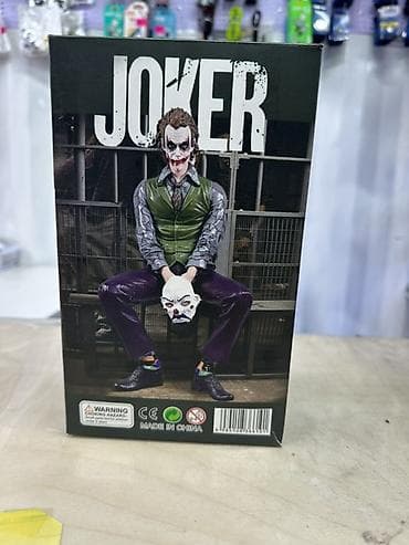Фигурка “JOKER” (вдохновлена образом персонажа из фильма «Темный