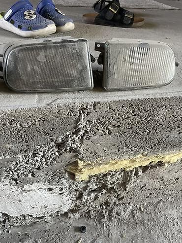 авто магитафон: Комплект б/у автозапчастей и аксессуаров для BMW: Магнитола штатная — 3