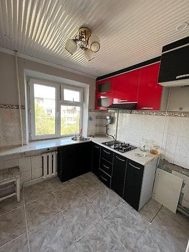 Продажа квартир: 2 комнаты, 45 м², 4 мкр 104 серия, 3 этаж, Косметический ремонт — 2