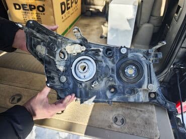 купить тойота ленд крузер 70 в бишкеке: Комплект передних фар Toyota 2008 г., Б/у, Оригинал, Япония — 1