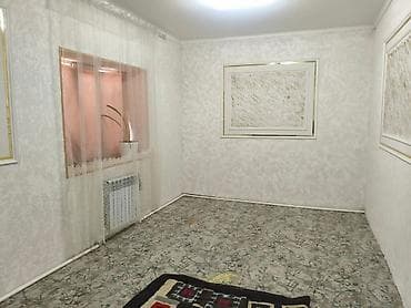 Продаётся частный дом с большим двором и хозяйственными постройками