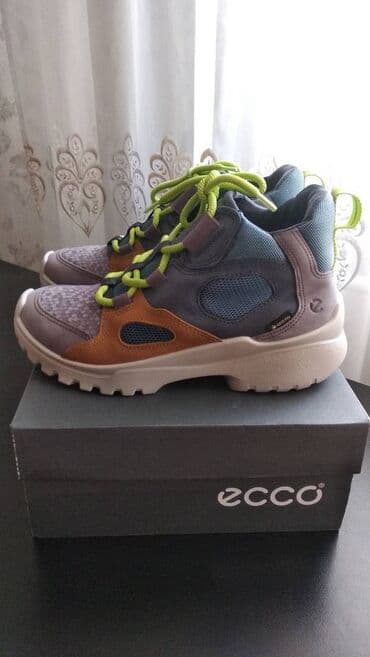 cat обувь: Оригинал. Словакия — 3