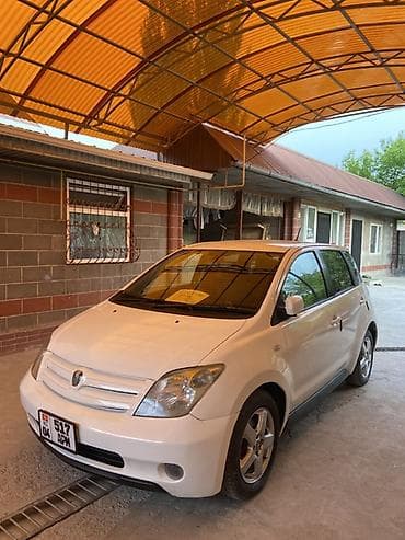 corolla runx: Toyota Ist: 2004 г., 1.5 л, Автомат, Бензин, Хэтчбэк — 2