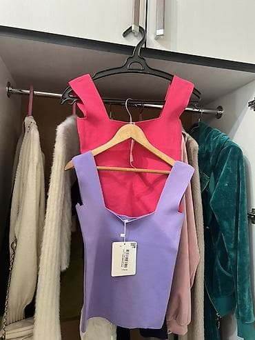 armani code: Два топа за 500 сом Топы без рукавов с широкими лямками, базовый крой — 1