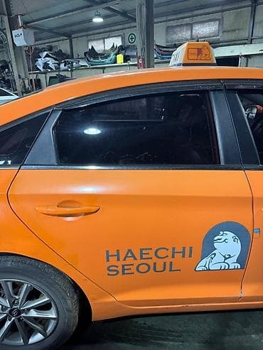 Унаа тетиктери: Эшик Арткы оң Hyundai, Колдонулган, Оригинал — 1