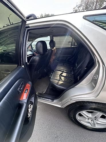 рещётка: Lexus RX: 2001 г., 3 л, Автомат, Бензин, Кроссовер — 6
