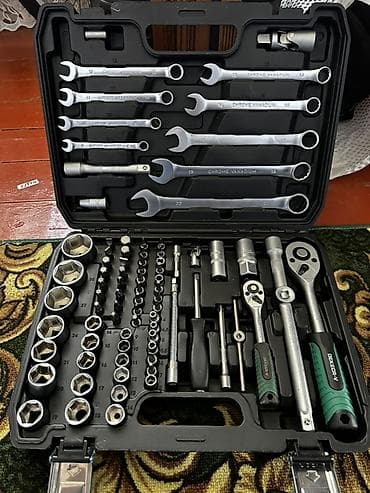 Курулуш жабдуулары: Набор инструментов в чемодане - Комплект комбинированных ключей — 1