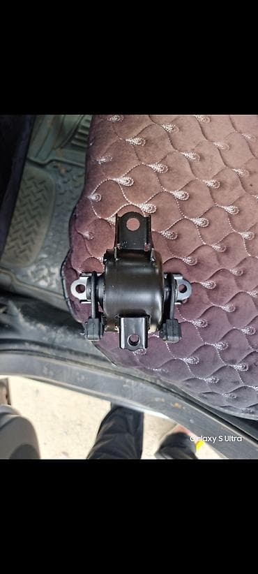 движок на фит: Подушка мотора Honda Новый, Аналог — 9