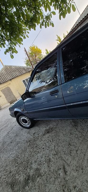 corolla 2016: Toyota Corolla: 1986 г., 1.3 л, Механика, Бензин, Хэтчбэк — 3