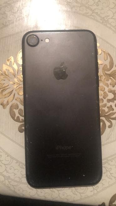 IPhone 7, Б/у, 32 ГБ, Черный, 100 %