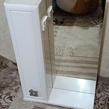 Шкаф для ванной, С зеркалом