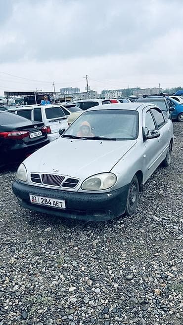 хундай аванте 1: Daewoo Lanos: 2000 г., 1.5 л, Кол менен иштөөчү, Газ, Седан — 3