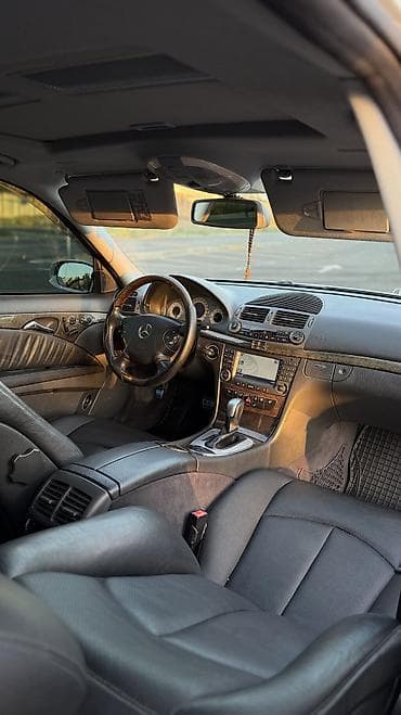 v class: Mercedes-Benz E-Class: 2003 г., 5 л, Автомат, Бензин, Седан — 9
