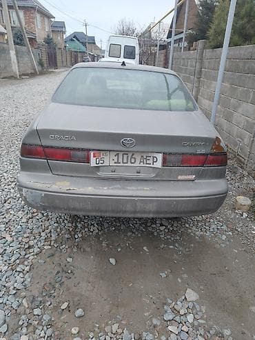 prius 2012: Toyota Camry: 1999 г., 2.2 л, Автомат, Бензин, Седан — 6