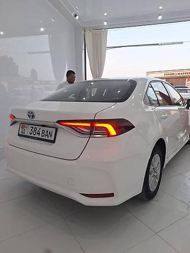 lexus hs250h: Toyota Corolla: 2021 г., 1.8 л, Автомат, Гибрид, Седан — 2