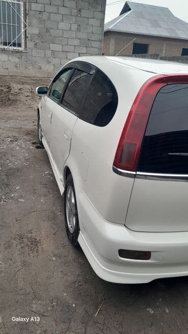 стекло хонда стрим: Honda Stream: 2002 г., 1.7 л, Автомат, Бензин, Минивэн — 8