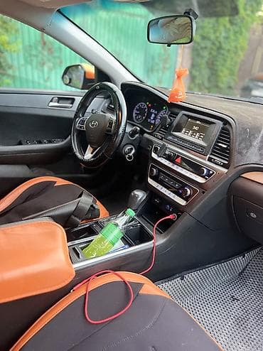 2017: Hyundai Sonata: 2017 г., Бензин, Седан — 4