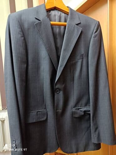 Киреге берилүүчү кийимдер: Костюм мужской, состояние нового, пару раз надевали, размер 48 — 1