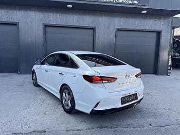 kia 2017: Hyundai Sonata: 2017 г., 2 л, Автомат, Газ, Седан — 3