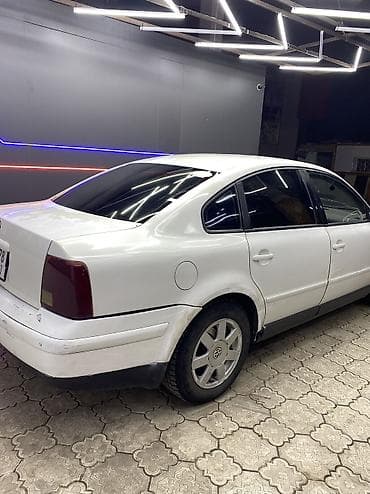 Volkswagen Passat: 2000 г., 1.8 л, Автомат, Бензин, Седан — 5