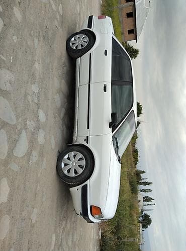 моно впрыск 1 8: Audi 80: 1992 г. — 1