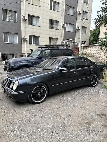 Mercedes-Benz E-Class: 2001 г., 4.3 л, Автомат, Бензин, Седан