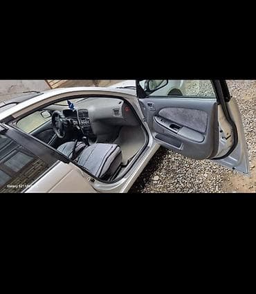 авенсис 1: Toyota Avensis: 2000 г., 1.8 л, Автомат, Бензин, Универсал — 2