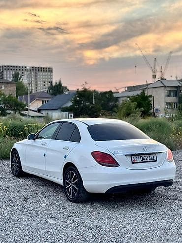 комбайн class: Mercedes-Benz C-Class: 2019 г., 2 л, Автомат, Бензин, Седан — 4