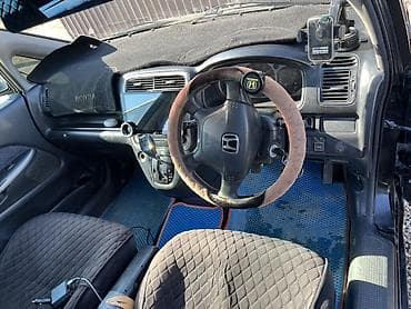 Honda Stream: 2001 г., 2 л, Автомат, Бензин, Минивэн — 10