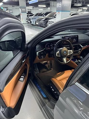 mini cuper: BMW 520: 2021 г., 2 л, Автомат, Бензин, Седан — 3