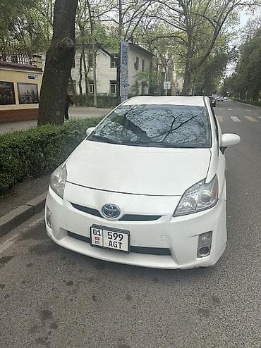Toyota Prius: 2010 г., 1.8 л, Гибрид, Лифтбек