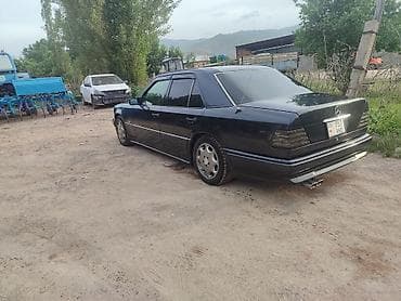 Mercedes-Benz W124: 1995 г., 3.2 л, Автомат, Бензин, Седан — 5